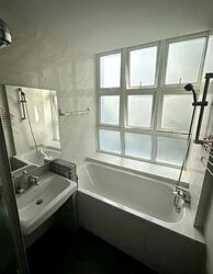 East Shine (D14), Apartment #597476741